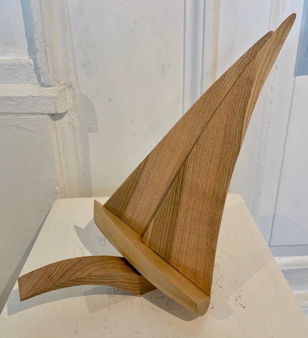 - a , wood Sculpture by Kevin Longstaff, measuring 27 x 18 cm (H x W) £95